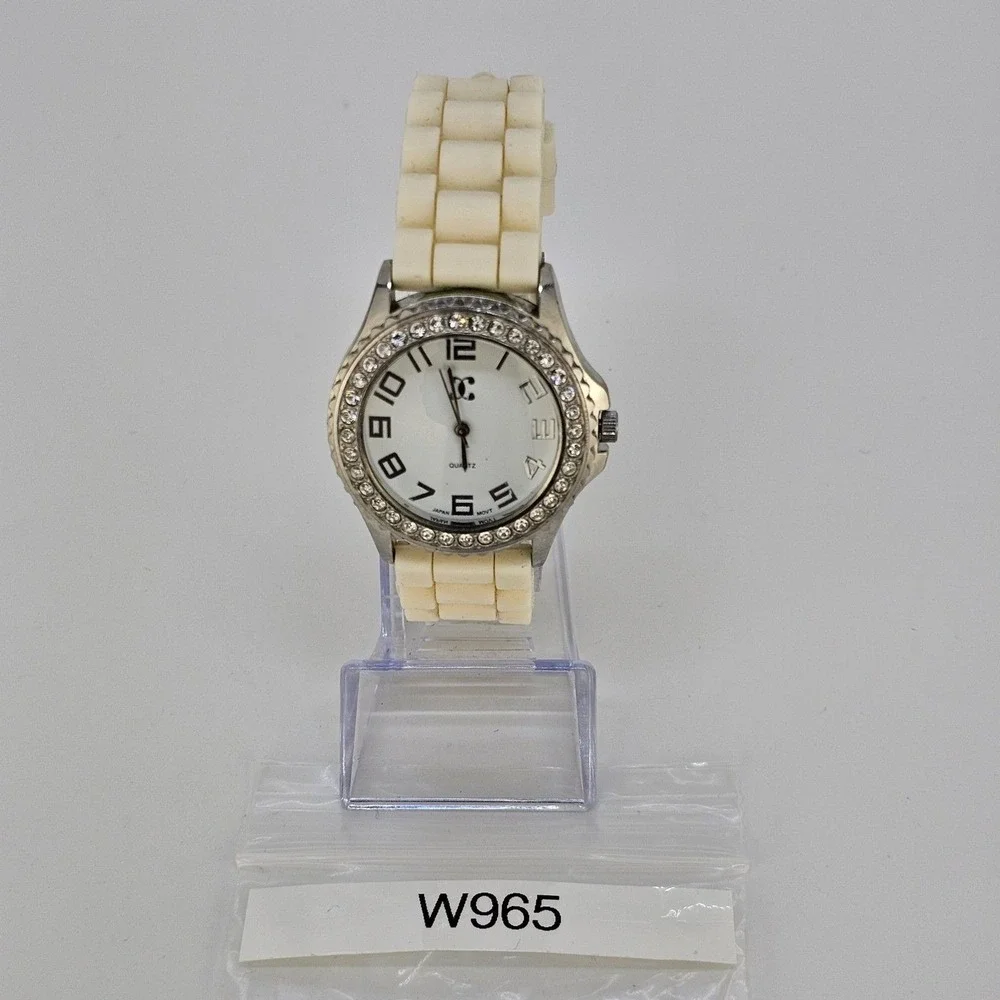 Women's Watch‎ 38MM White Dial Gray Case Cream Plastic Band Straps New Battery